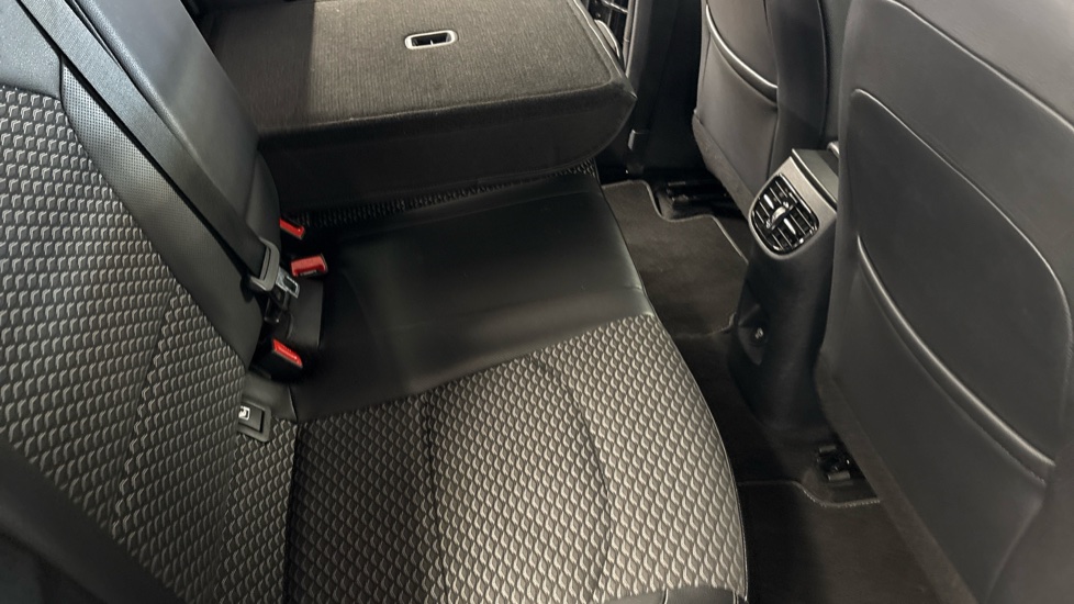 Kia Xceed 1.5T GDi ISG 3 5dr Petrol Hatchback - Image 63