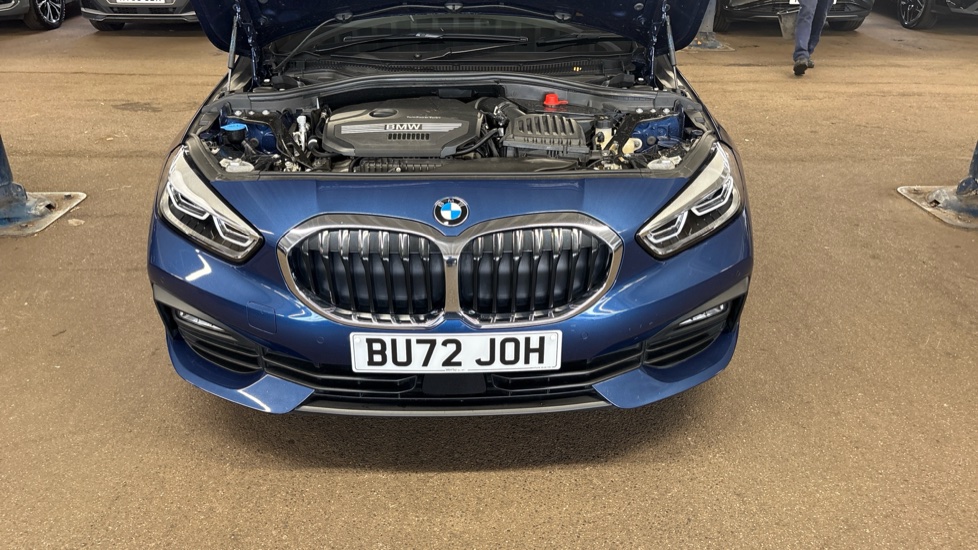 BMW 1 Series 118i [136] SE 5dr [Live Cockpit Professional] Petrol Hatchback - Image 8