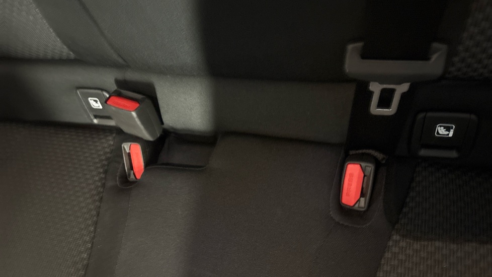 BMW 1 Series 118i [136] SE 5dr [Live Cockpit Professional] Petrol Hatchback - Image 17