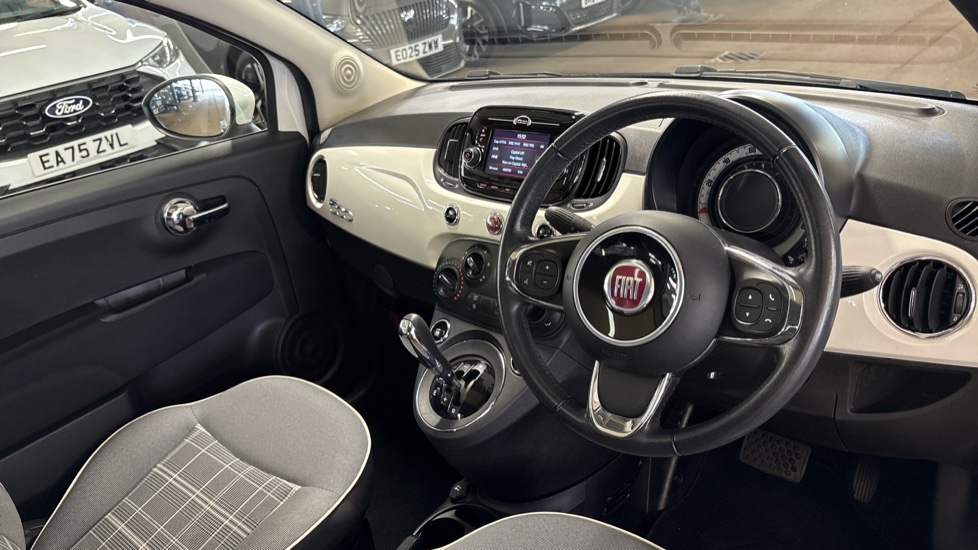 Fiat 500 1.2 Lounge 3dr Dualogic Petrol Hatchback - Image 14