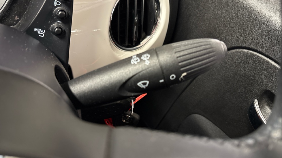 Fiat 500 1.2 Lounge 3dr Dualogic Petrol Hatchback - Image 28
