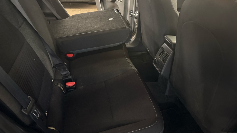 Renault Captur 1.0 TCE 100 Iconic 5dr Petrol Hatchback - Image 61