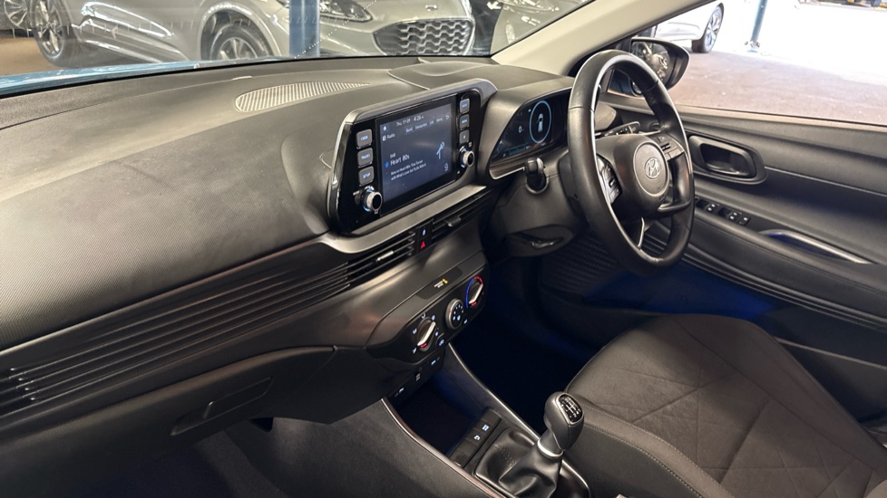 Hyundai BAYON 1.0 TGDi 48V MHEV SE Connect 5dr Petrol Hatchback - Image 9