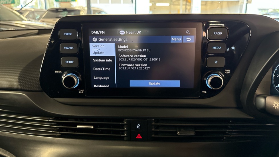 Hyundai BAYON 1.0 TGDi 48V MHEV SE Connect 5dr Petrol Hatchback - Image 35