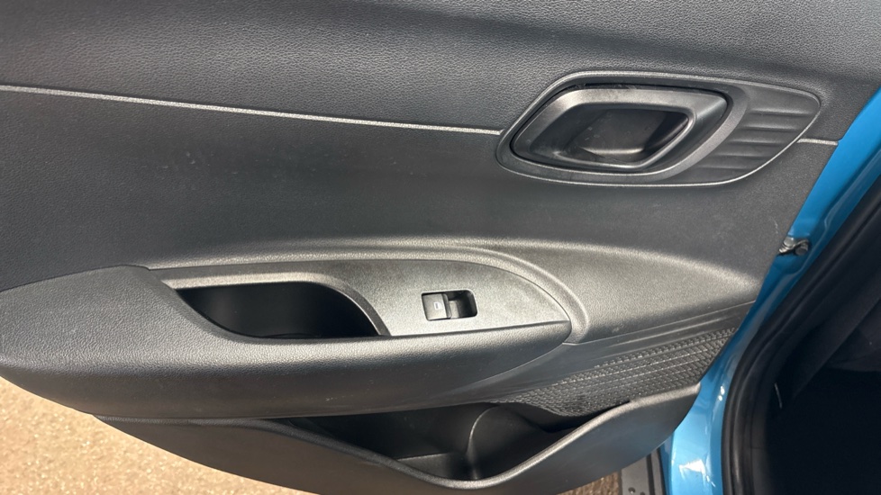 Hyundai BAYON 1.0 TGDi 48V MHEV SE Connect 5dr Petrol Hatchback - Image 58