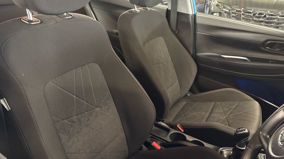Hyundai BAYON 1.0 TGDi 48V MHEV SE Connect 5dr Petrol Hatchback - Image 69