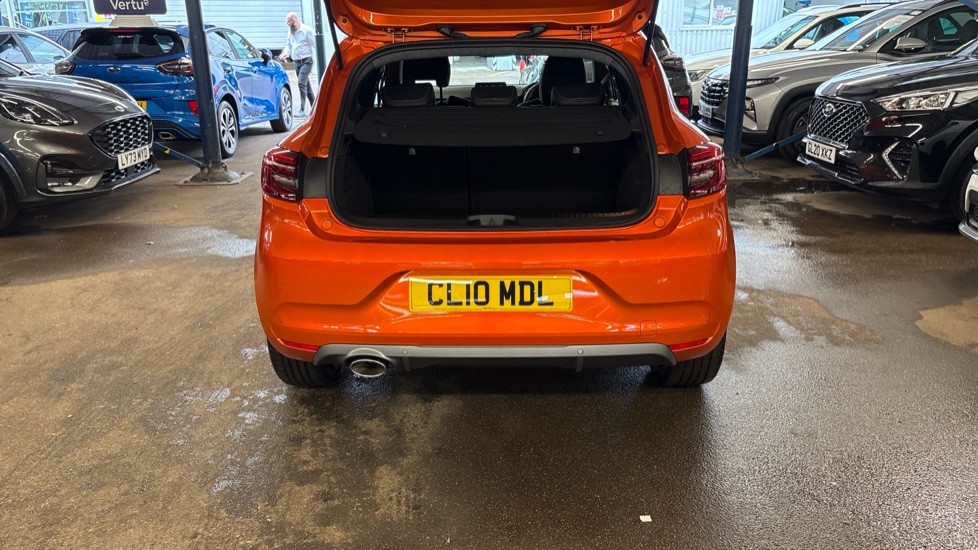 Renault Clio 1.0 TCe 90 RS Line 5dr Petrol Hatchback - Image 4