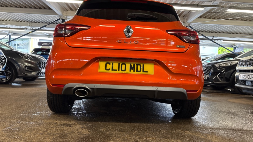 Renault Clio 1.0 TCe 90 RS Line 5dr Petrol Hatchback - Image 50