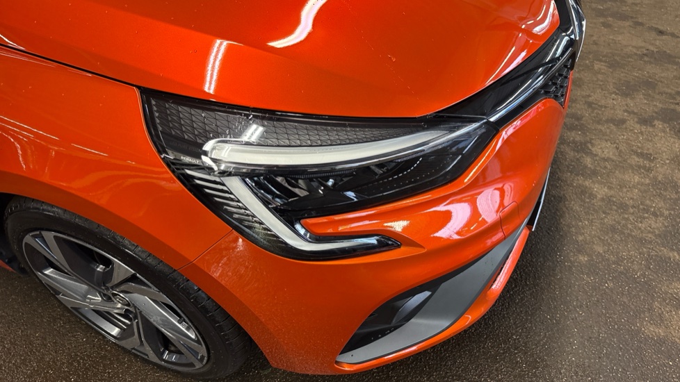 Renault Clio 1.0 TCe 90 RS Line 5dr Petrol Hatchback - Image 70