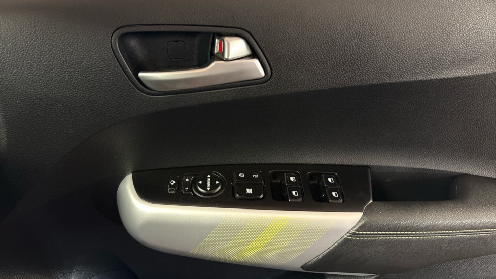 Kia Picanto 1.0 X-Line S 5dr Auto Petrol Hatchback - Image 23