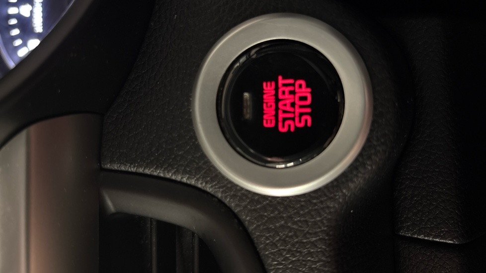 Kia Picanto 1.0 X-Line S 5dr Auto Petrol Hatchback - Image 31