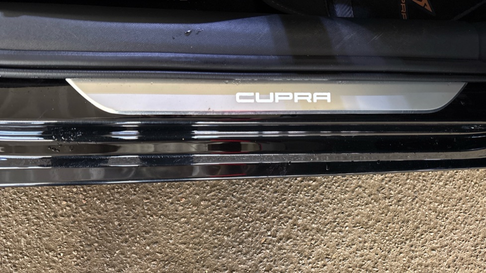 CUPRA Leon 1.4 eHybrid VZ3 5dr DSG Hatchback - Image 48