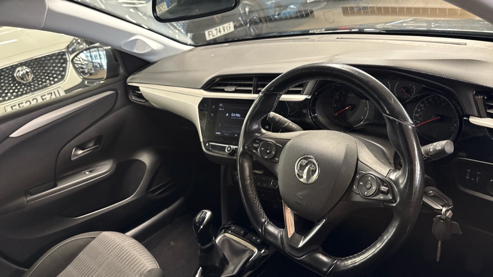 Vauxhall Corsa 1.2 SE Premium 5dr Petrol Hatchback - Image 11