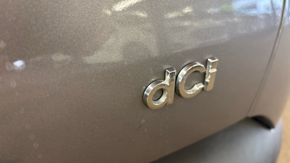 Renault Captur 1.5 dCi 90 Dynamique S Nav 5dr Auto Diesel Hatchback - Image 47