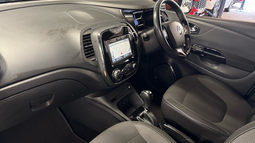 Renault Captur 1.5 dCi 90 Dynamique S Nav 5dr Auto Diesel Hatchback - Image 66