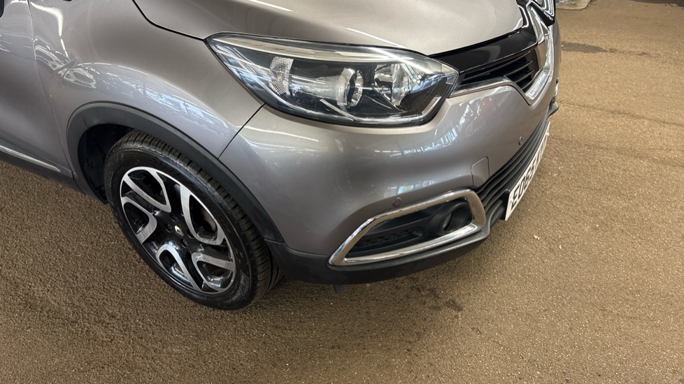 Renault Captur 1.5 dCi 90 Dynamique S Nav 5dr Auto Diesel Hatchback - Image 68