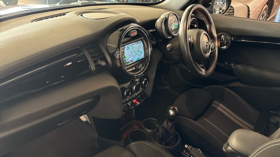 MINI Hatchback 2.0 Cooper S Sport II 5dr Petrol Hatchback - Image 9