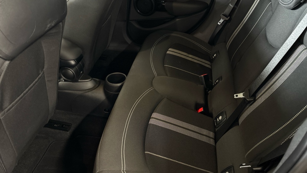 MINI Hatchback 2.0 Cooper S Sport II 5dr Petrol Hatchback - Image 16