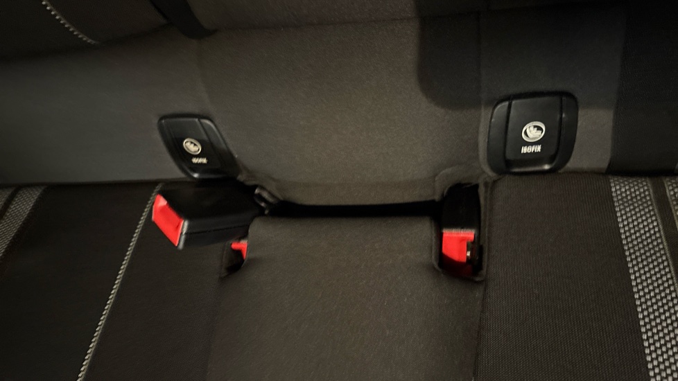MINI Hatchback 2.0 Cooper S Sport II 5dr Petrol Hatchback - Image 17