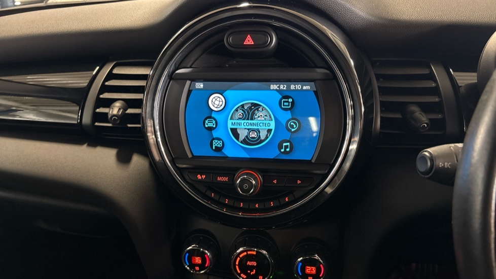 MINI Hatchback 2.0 Cooper S Sport II 5dr Petrol Hatchback - Image 34