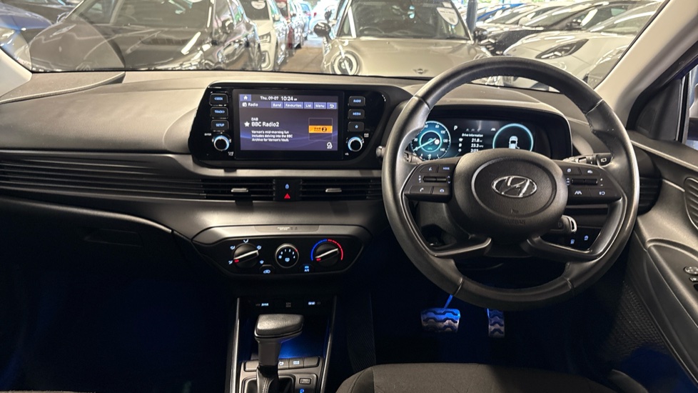 Hyundai BAYON 1.0 TGDi 48V MHEV SE Connect 5dr DCT Petrol Hatchback - Image 10