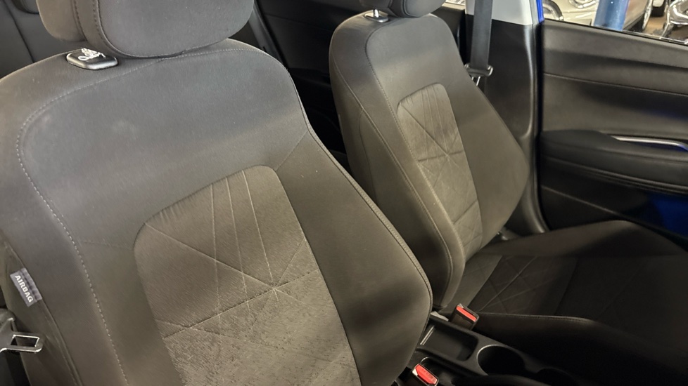 Hyundai BAYON 1.0 TGDi 48V MHEV SE Connect 5dr DCT Petrol Hatchback - Image 65