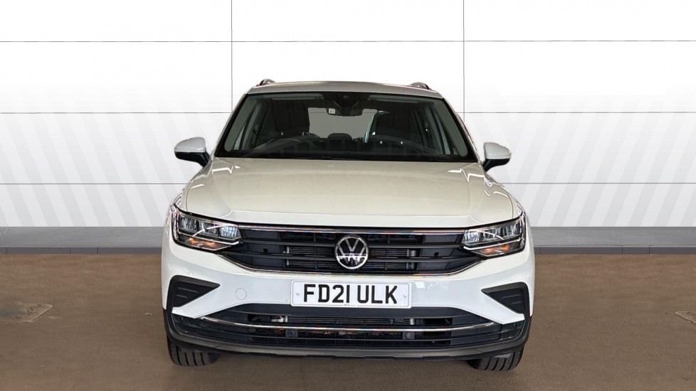 Volkswagen Tiguan 1.5 TSI 150 Life 5dr Petrol Estate - Image 3