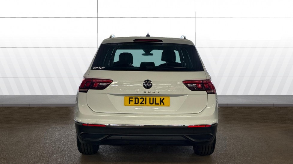 Volkswagen Tiguan 1.5 TSI 150 Life 5dr Petrol Estate - Image 6