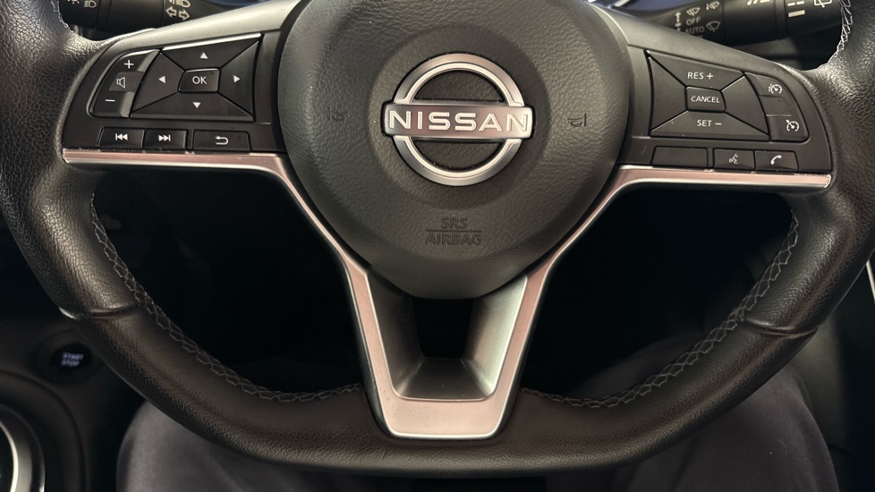 Nissan Juke 1.6 Hybrid N-Connecta 5dr Auto Hybrid Hatchback - Image 28