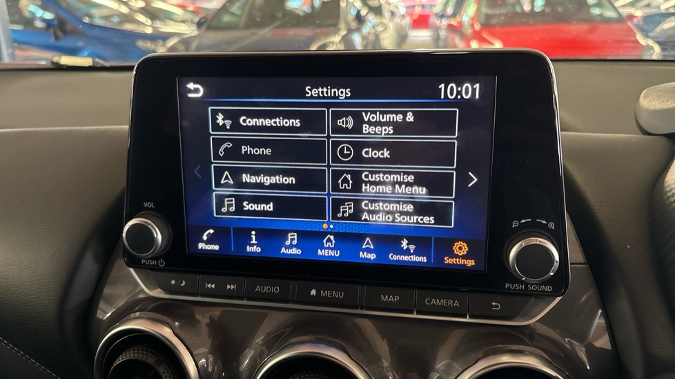 Nissan Juke 1.6 Hybrid N-Connecta 5dr Auto Hybrid Hatchback - Image 37