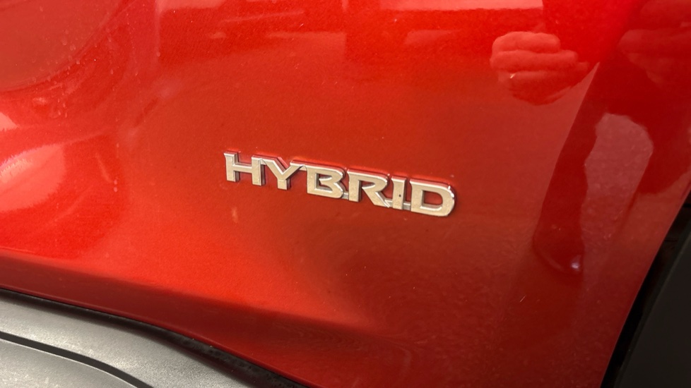 Nissan Juke 1.6 Hybrid N-Connecta 5dr Auto Hybrid Hatchback - Image 47