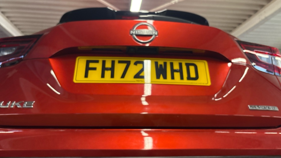 Nissan Juke 1.6 Hybrid N-Connecta 5dr Auto Hybrid Hatchback - Image 53