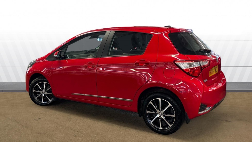 Toyota Yaris 1.5 VVT-i Icon Tech 5dr Petrol Hatchback - Image 2