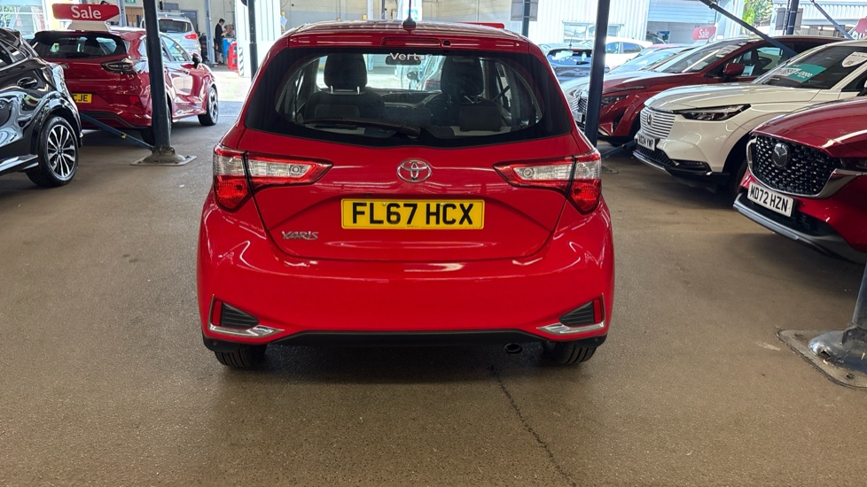 Toyota Yaris 1.5 VVT-i Icon Tech 5dr Petrol Hatchback - Image 49