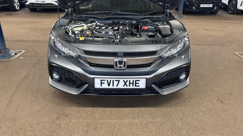 Honda Civic 1.5 VTEC Turbo Prestige 5dr CVT Petrol Hatchback - Image 8