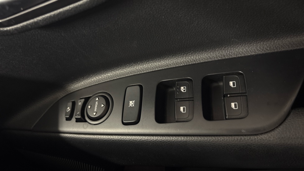 Kia Stonic 1.0T GDi Maxx 5dr Auto Petrol Estate - Image 22