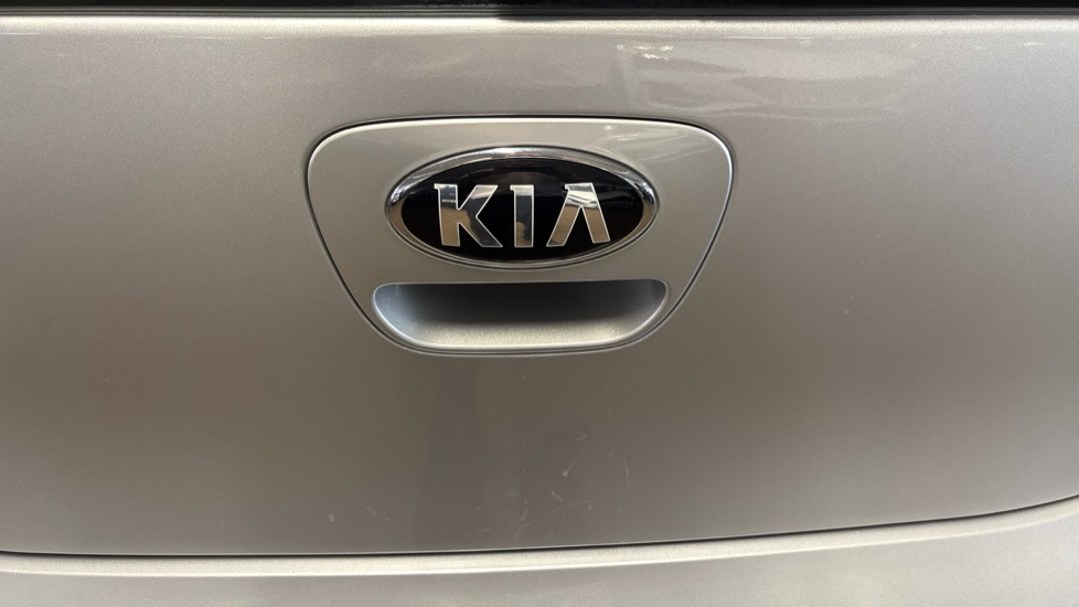 Kia Picanto 1.0 2 5dr [4 seats] Petrol Hatchback - Image 45