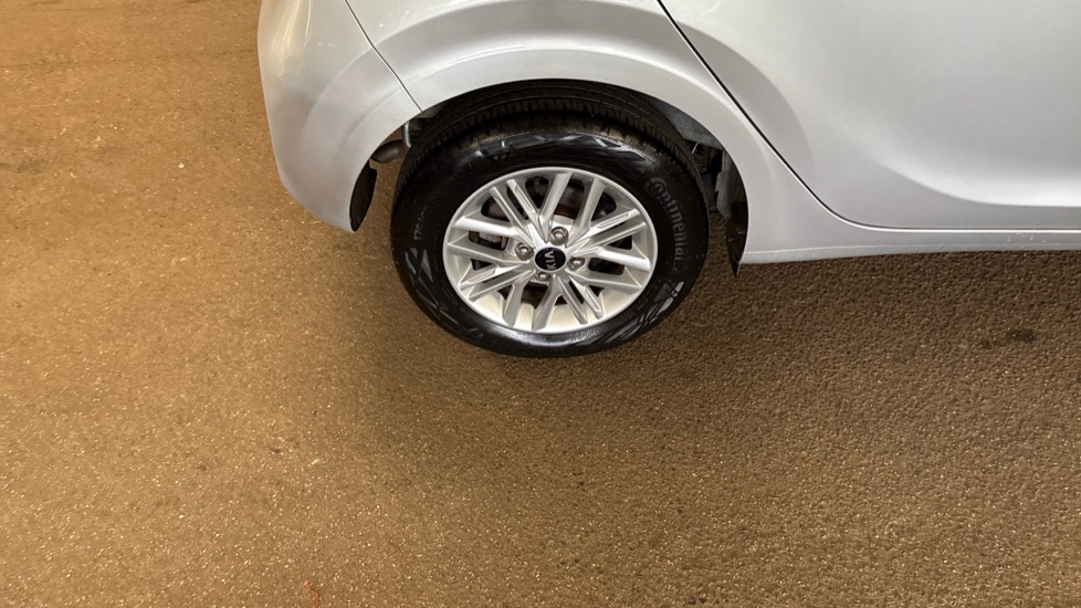 Kia Picanto 1.0 2 5dr [4 seats] Petrol Hatchback - Image 52
