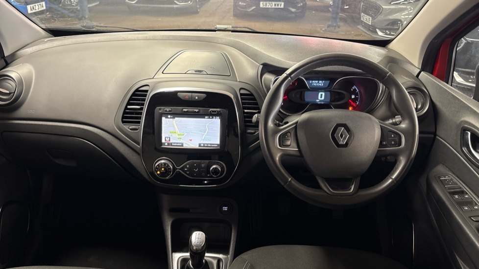 Renault Captur 0.9 TCE 90 Iconic 5dr Petrol Hatchback - Image 10