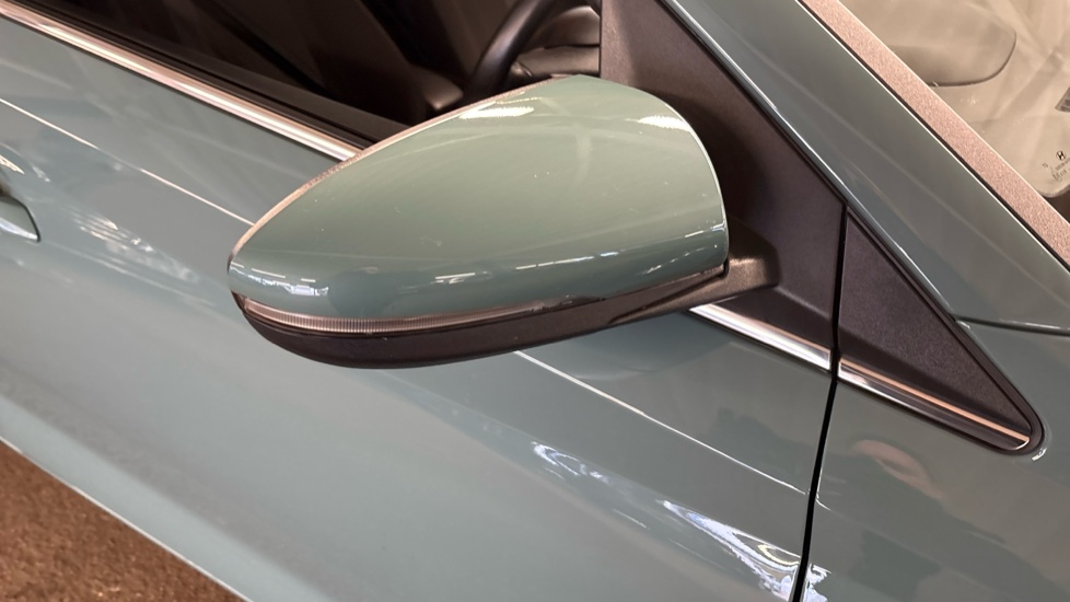 Hyundai i20 1.0T GDi Premium 5dr Petrol Hatchback - Image 42