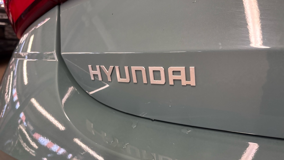 Hyundai i20 1.0T GDi Premium 5dr Petrol Hatchback - Image 45