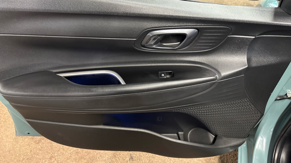 Hyundai i20 1.0T GDi Premium 5dr Petrol Hatchback - Image 64