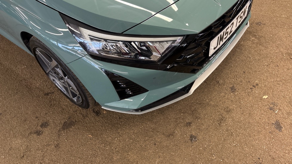 Hyundai i20 1.0T GDi Premium 5dr Petrol Hatchback - Image 67