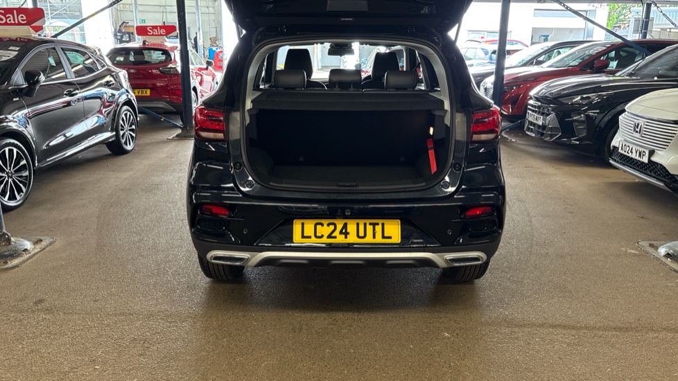 MG ZS 1.5 VTi-TECH Exclusive 5dr Petrol Hatchback - Image 4