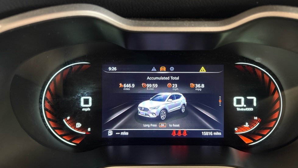 MG ZS 1.5 VTi-TECH Exclusive 5dr Petrol Hatchback - Image 18