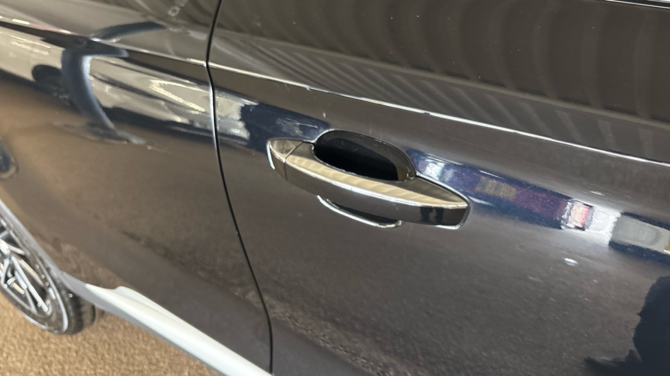 MG ZS 1.5 VTi-TECH Exclusive 5dr Petrol Hatchback - Image 41