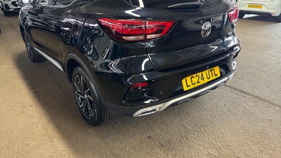 MG ZS 1.5 VTi-TECH Exclusive 5dr Petrol Hatchback - Image 48