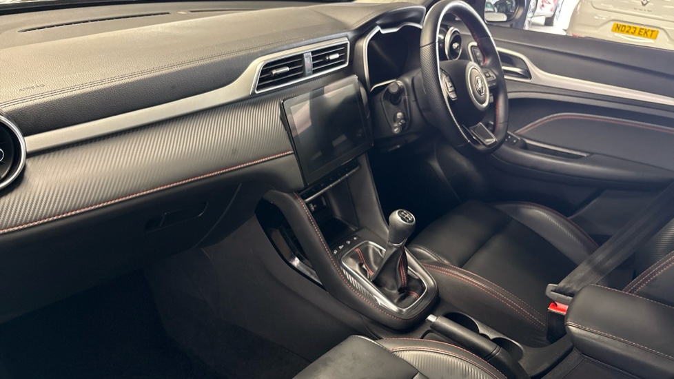 MG ZS 1.5 VTi-TECH Exclusive 5dr Petrol Hatchback - Image 63