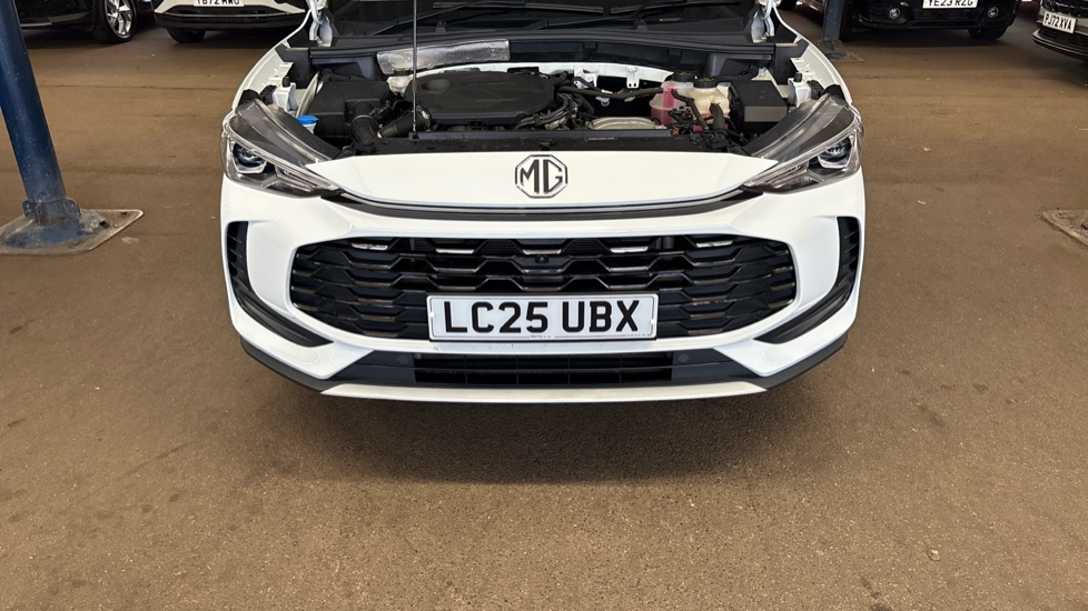 MG ZS 1.5 Hybrid+ Trophy 5dr Auto Hybrid Hatchback - Image 8