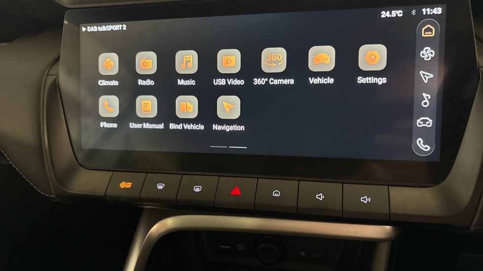MG ZS 1.5 Hybrid+ Trophy 5dr Auto Hybrid Hatchback - Image 35
